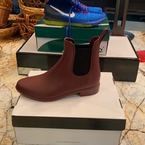 Brand new. Never worn. Still in the box boot.